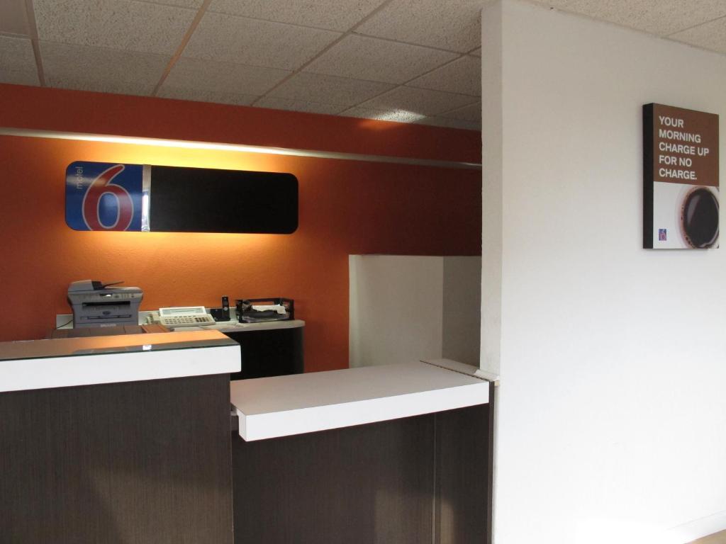 Motel 6 Baltimore Md מראה חיצוני תמונה